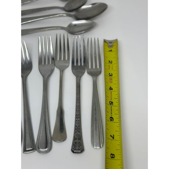 VTG Eclectic 11-Piece Silver-Toned Flatware Set Mismatched Cutlery Assortment - Picture 8 of 8